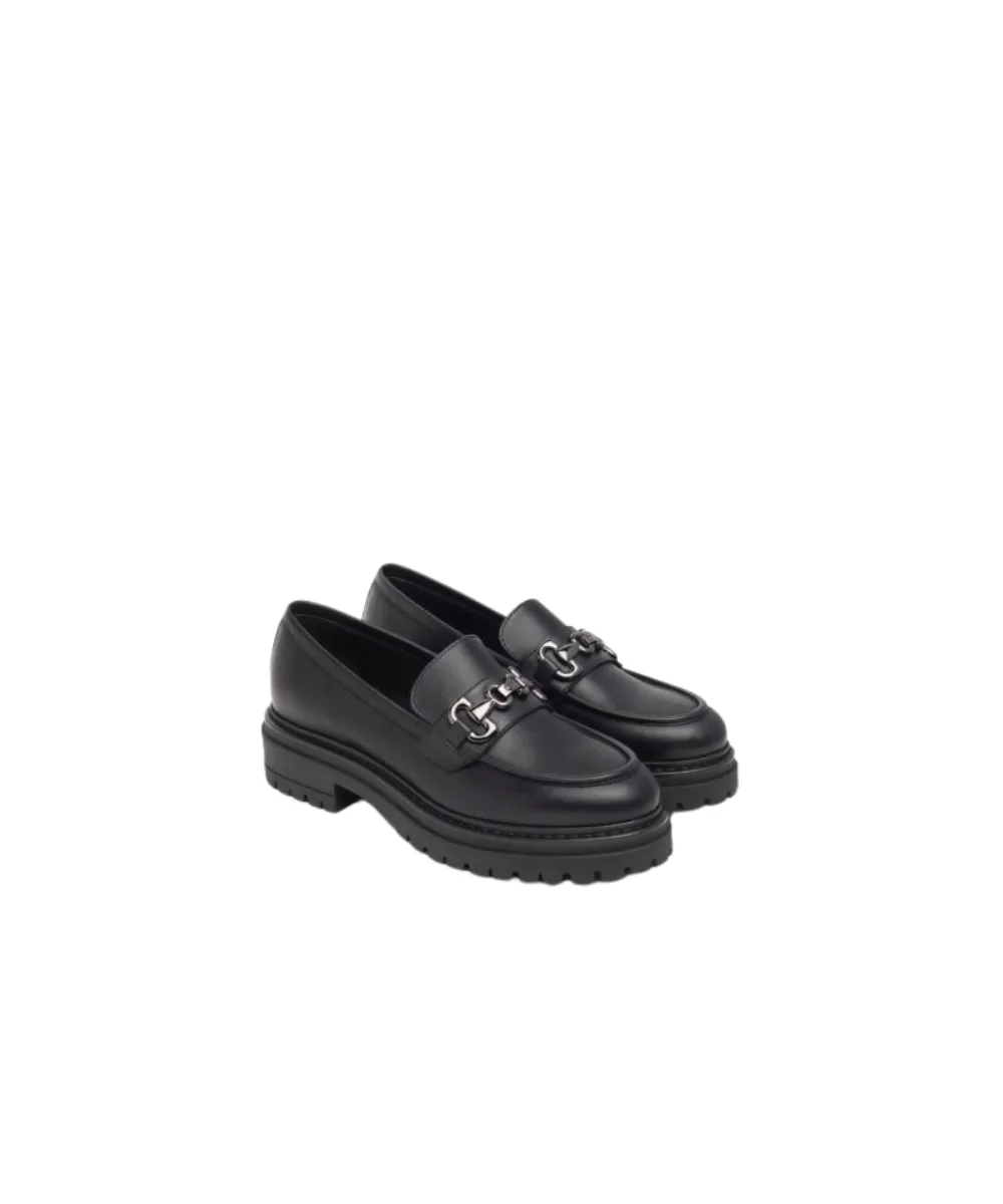 NERO GIARDINI ESSENTIAL LOAFERS
